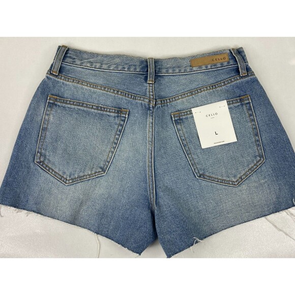 Cello Women Large Denim Shorts Jeans Mom Cutoff High Rise NWT - Picture 2 of 8